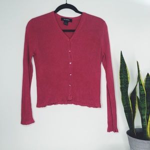 Berry Button-down Lettuce Hem cardigan